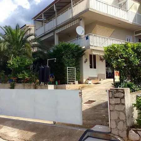 Stula Apartamento Omišalj